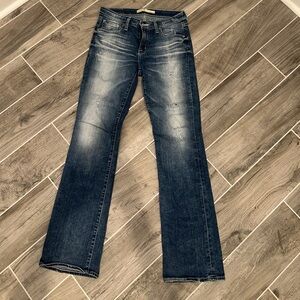 The Buckle, Big Star, LIV boot cut. 26R distressed